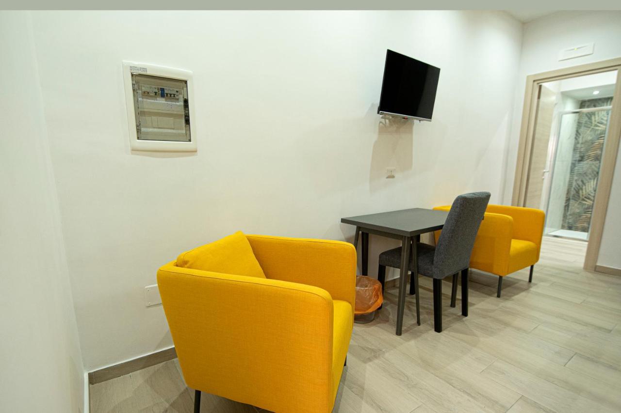 Hotel Domus Marti à Formia Extérieur photo